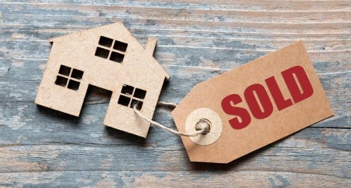 13 Steps to Selling a House With a Realtor [A to Z Process]